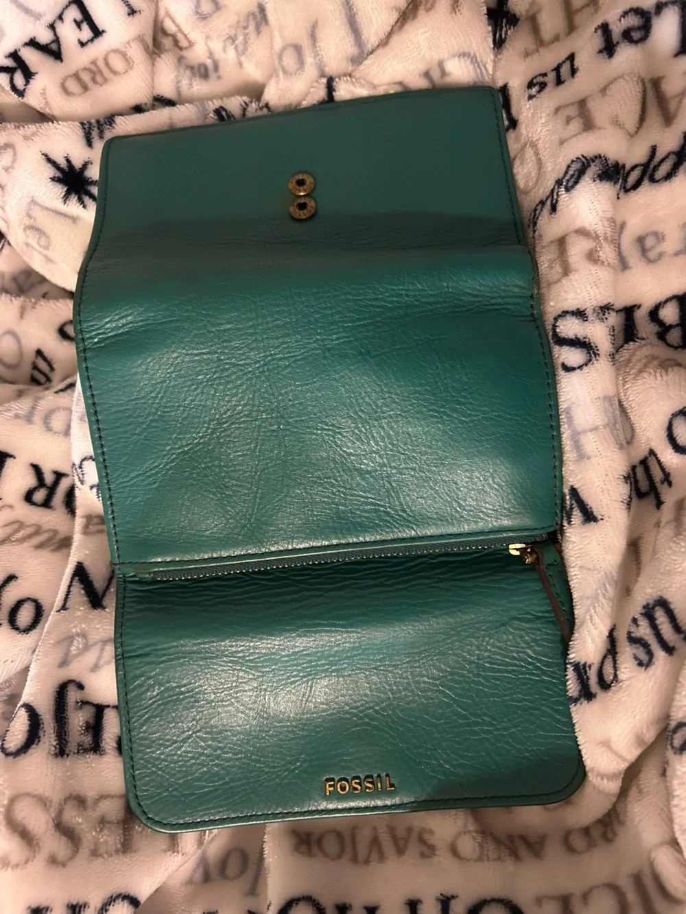 Fossil Teal Turquoise Leather Trifold Wallet